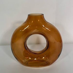 Donut hole vase glass